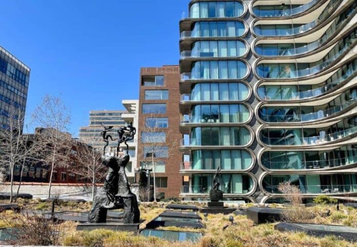 Outdoor gallery of sculptures on the High Line