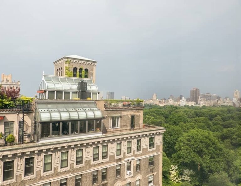 Top Celebrity Hotspots and Homes in New York City CitySignal