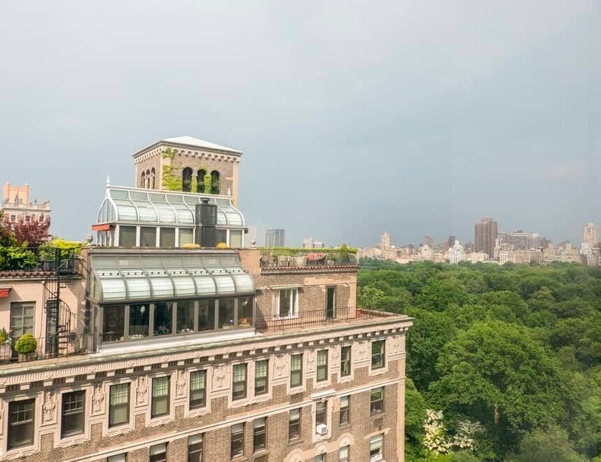 Top Celebrity Hotspots and Homes in New York City CitySignal