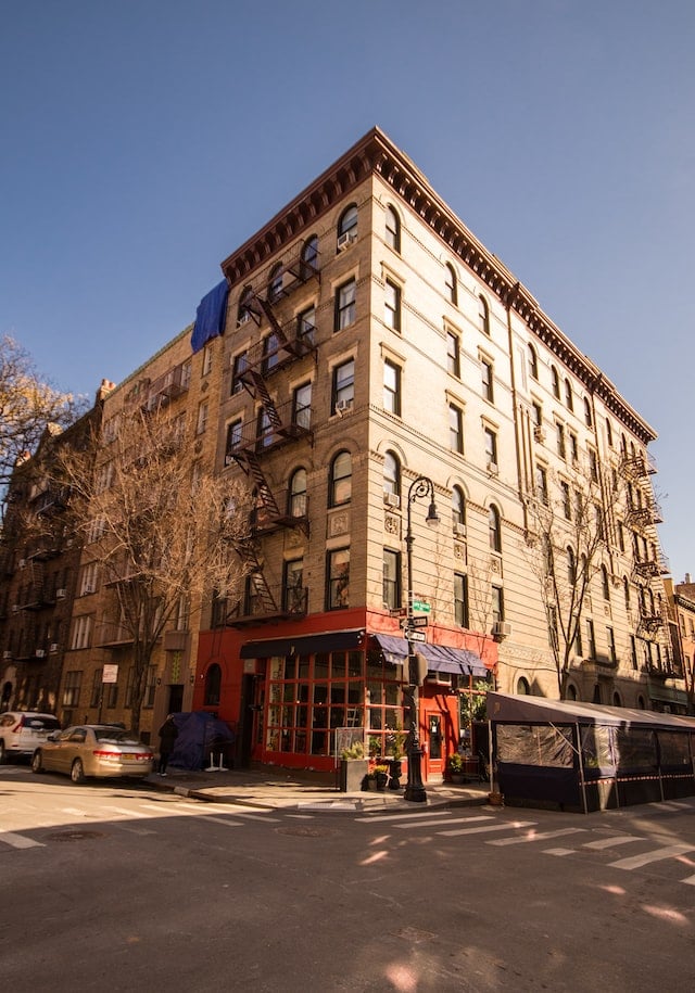 Friends Apartment Building in New York